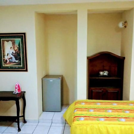 Apartamentos Osuna Масатлан Экстерьер фото